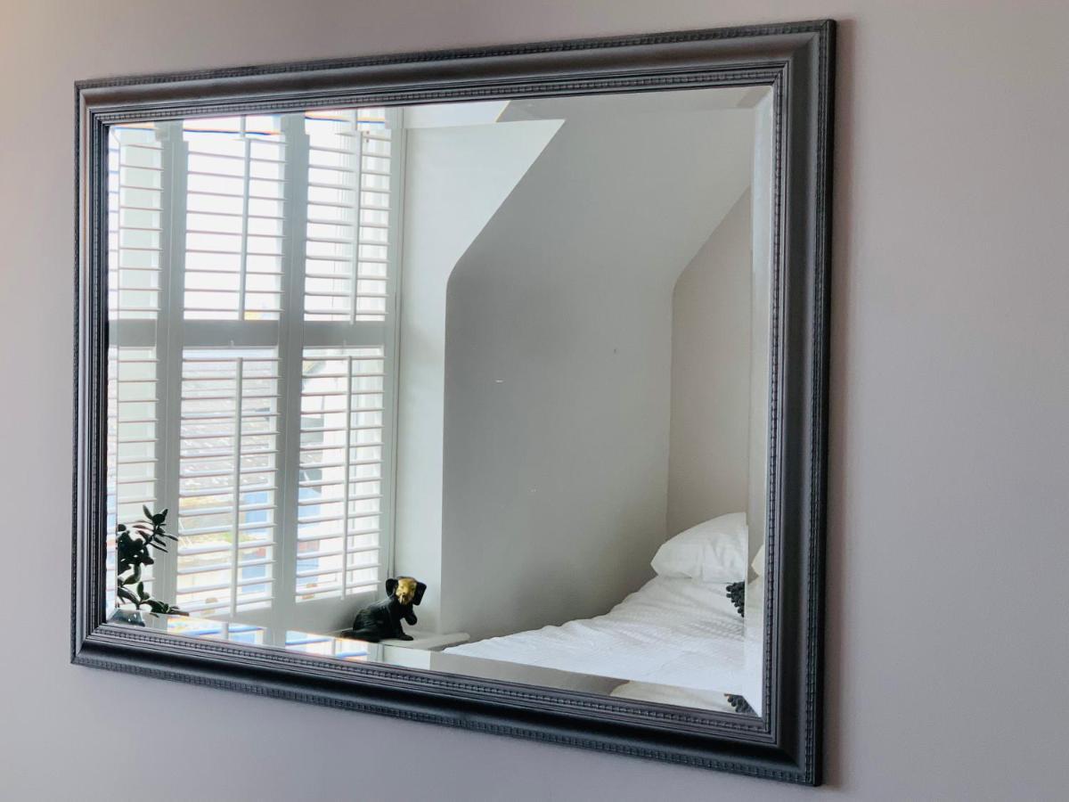 Penthouse Suite, Sea View, Close To Shops, Beach And Train St Leonards-on-Sea Zewnętrze zdjęcie