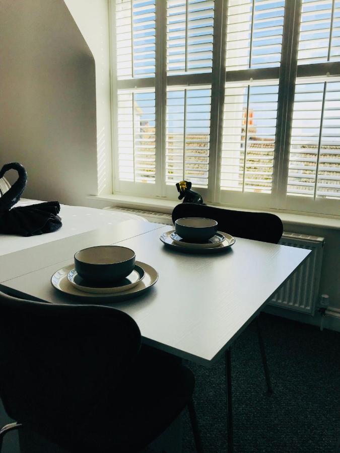 Penthouse Suite, Sea View, Close To Shops, Beach And Train St Leonards-on-Sea Zewnętrze zdjęcie