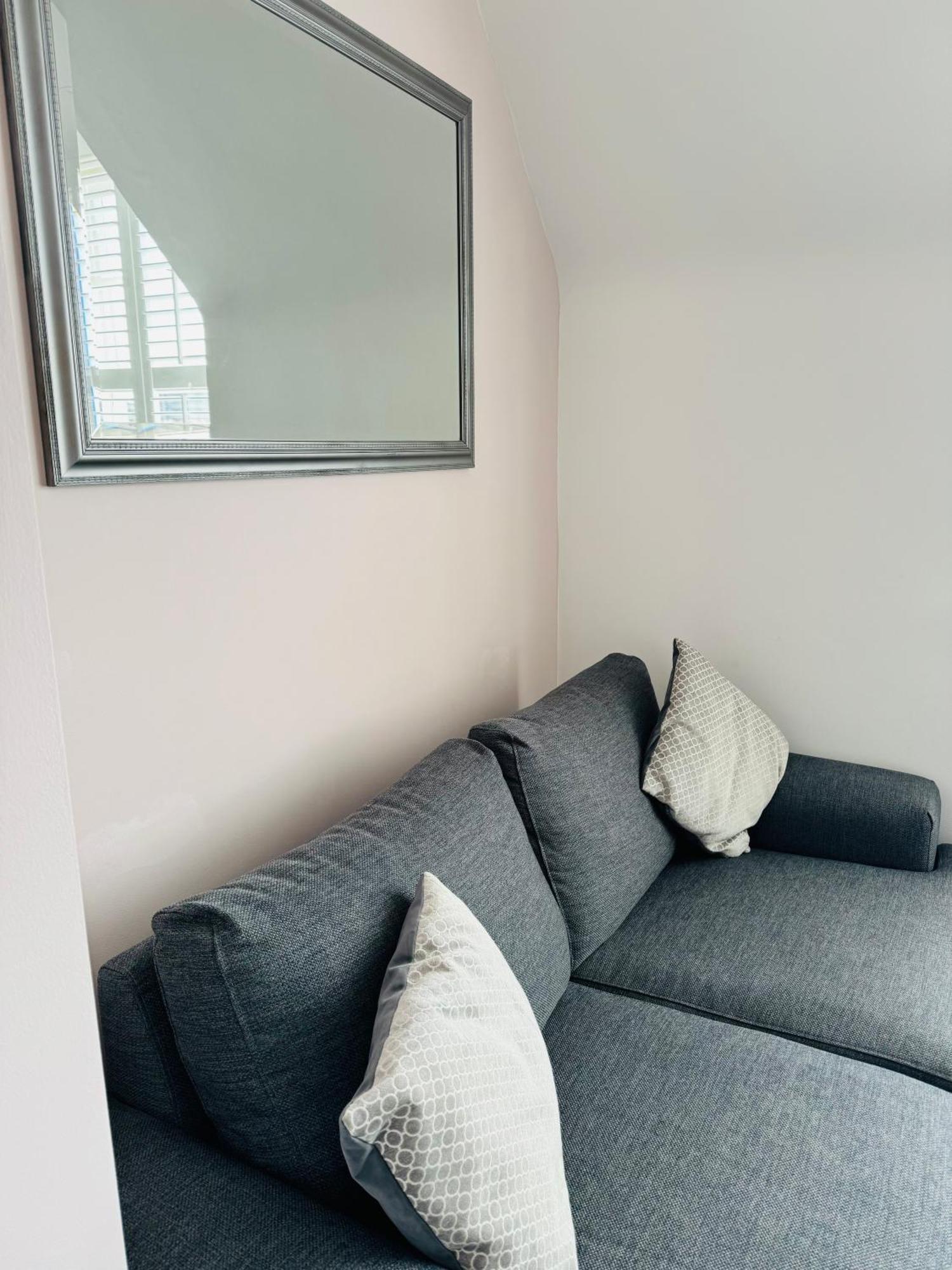 Penthouse Suite, Sea View, Close To Shops, Beach And Train St Leonards-on-Sea Zewnętrze zdjęcie